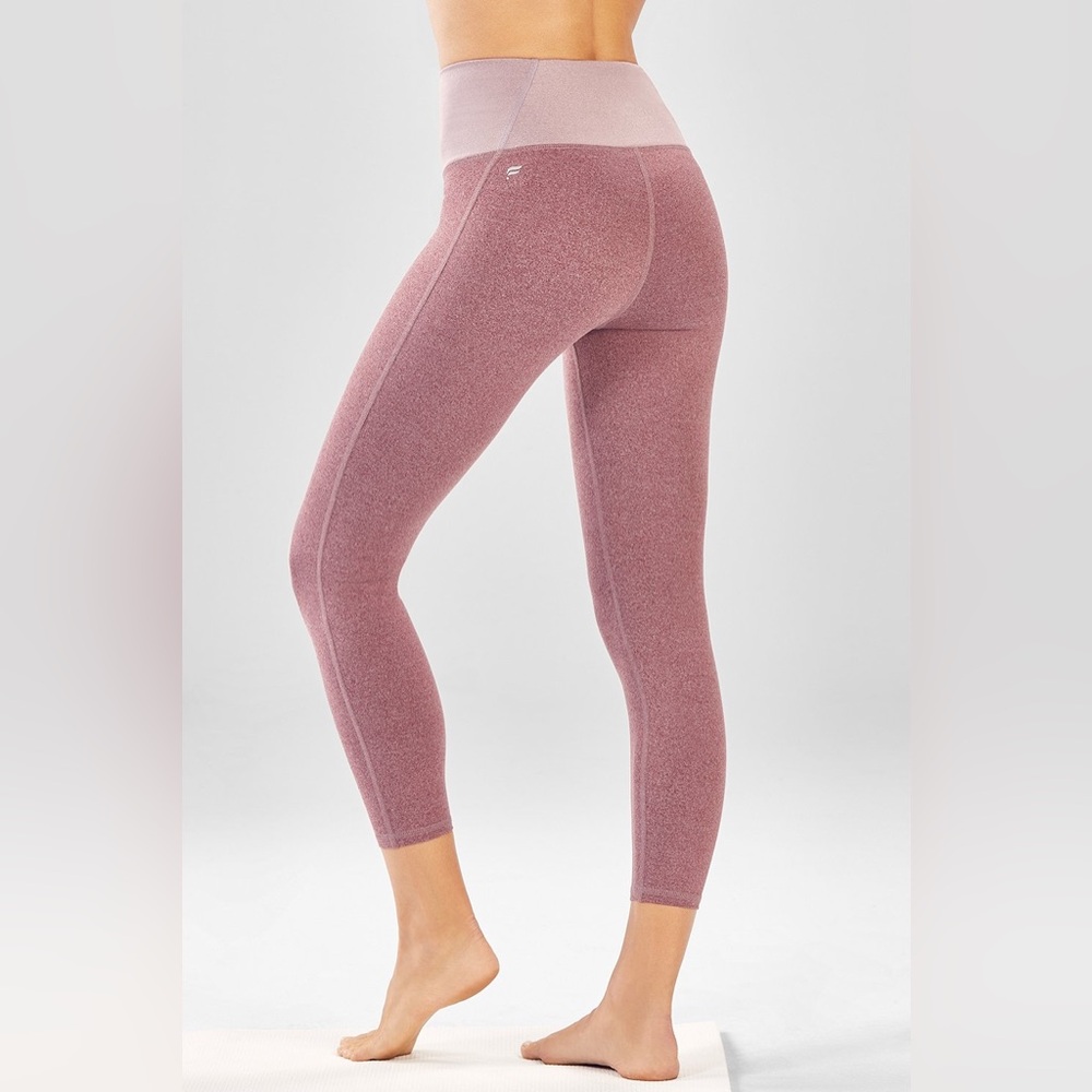 High-Waisted Statement HeatherKnit Capri size 8